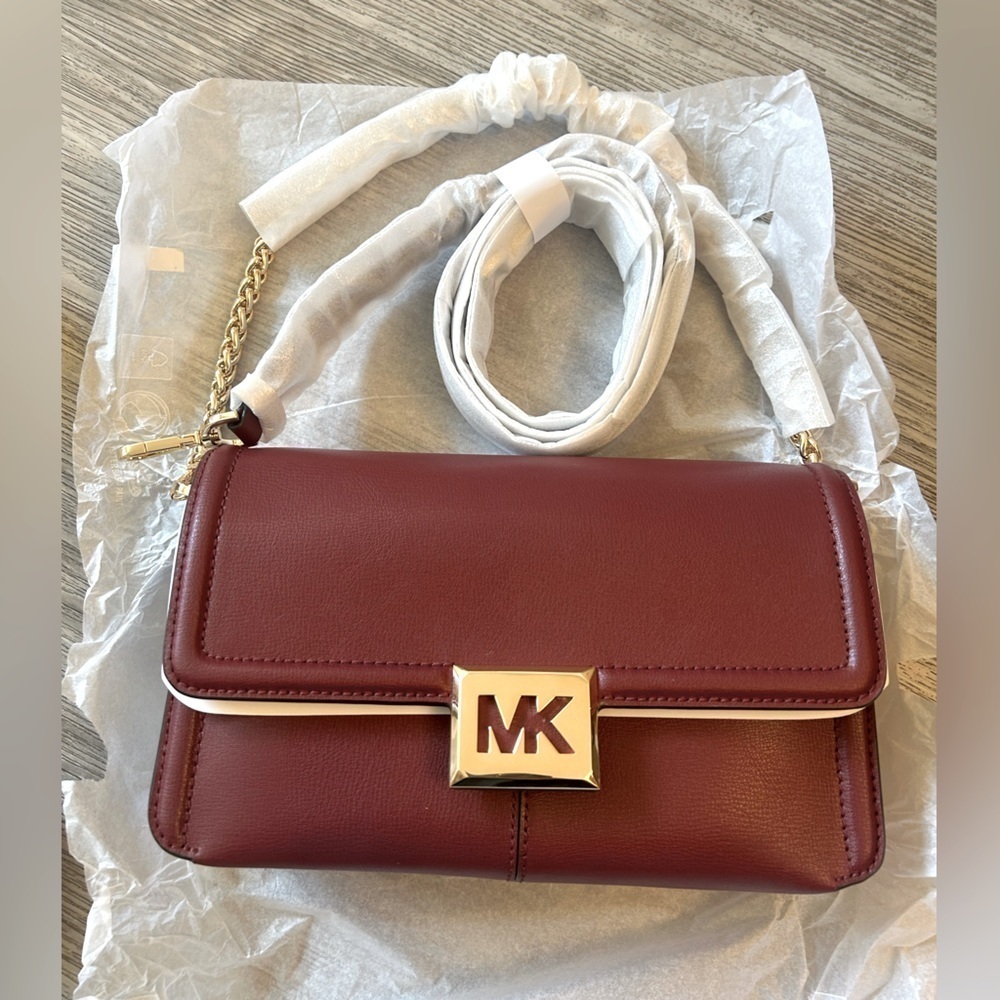 Bnwt MICHAEL KORS Sonia medium genuine leather shoulder handbag in dark cherry. - Picture 2 of 9